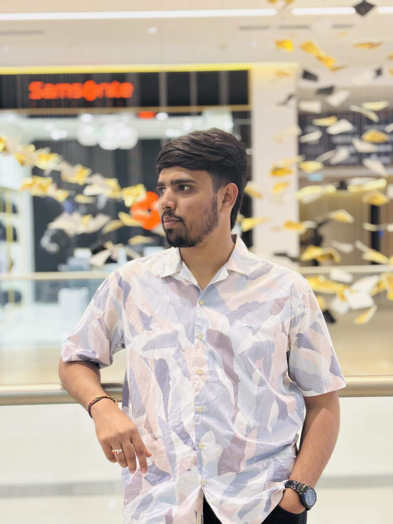 Raj Dholariya