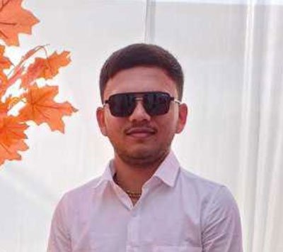 Darshit Radadiya Graphic Designer